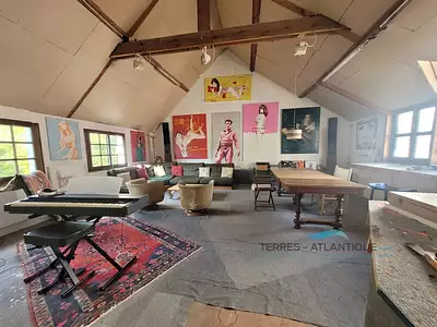 Immeuble, 300 m²