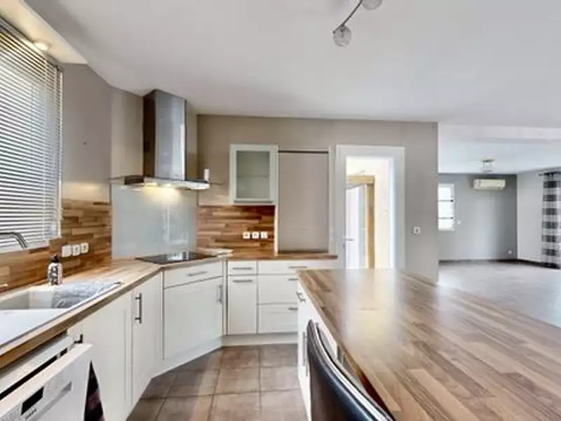 Maison, 123 m²