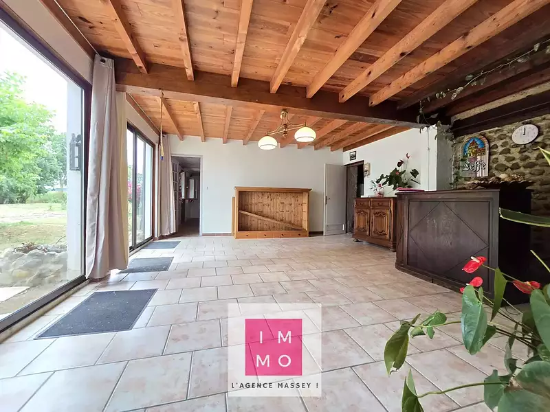 Maison, 250 m²