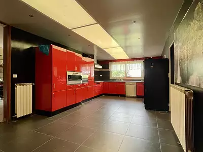 Maison, 630 m²