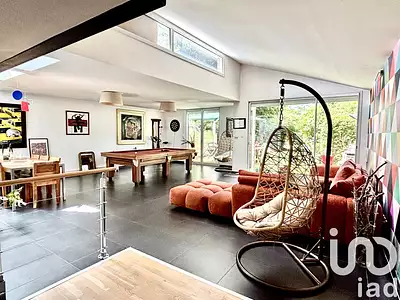 Maison, 284 m²