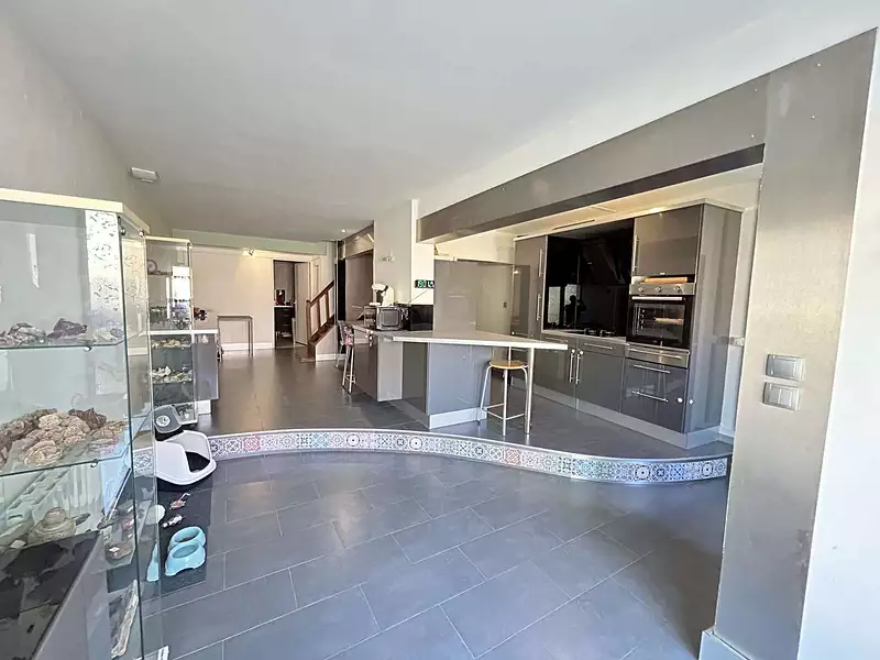 Maison, 160 m²