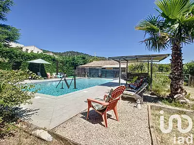 Maison, 330 m²