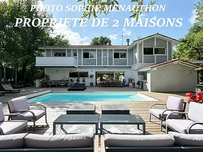 Maison, 310 m²