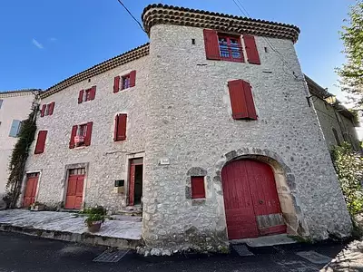 Maison, 198 m²