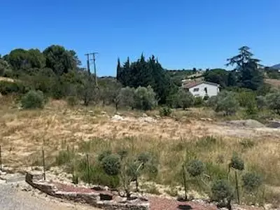 Terrain, 1 078 m²