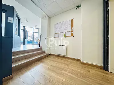 Immeuble, 80 m²