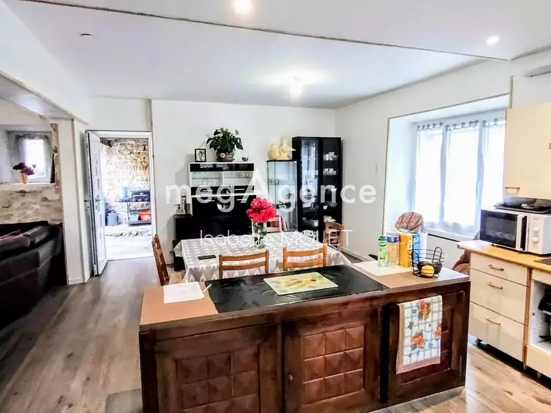 Maison, 160 m²