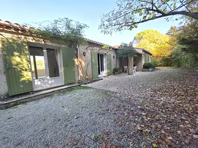 Maison, 180 m²