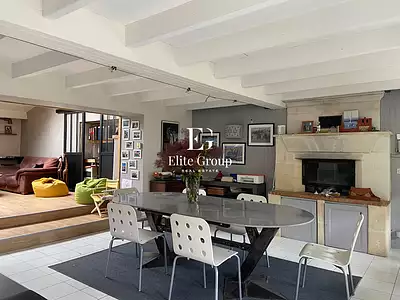 Maison, 220 m²