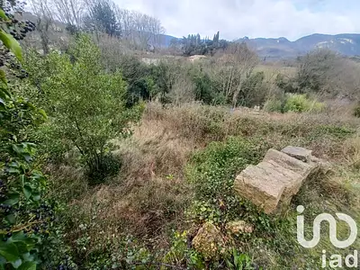 Terrain, 1 400 m²