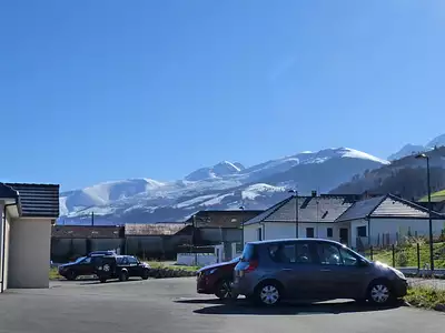 Terrain, 561 m²