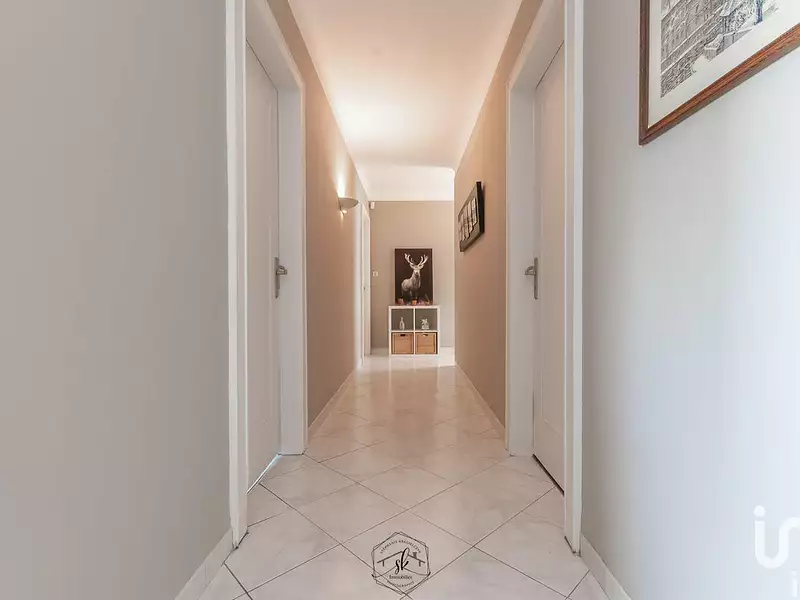 Maison, 165 m²