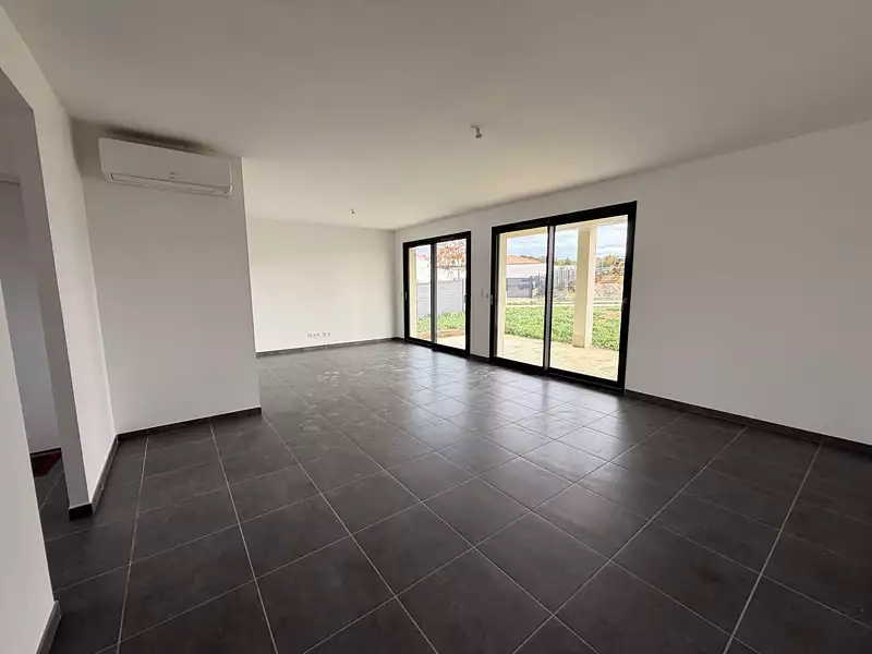 Maison, 92 m²