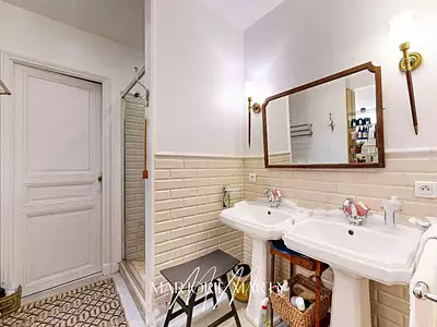 Maison, 280 m²