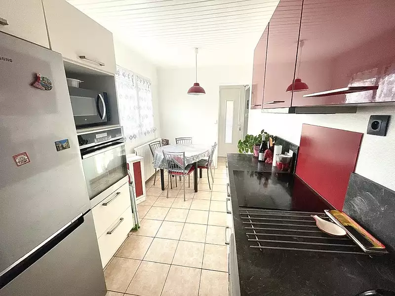 Maison, 77 m²