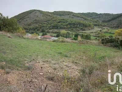 Terrain, 786 m²