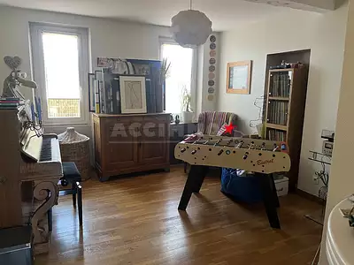 Maison, 250 m²