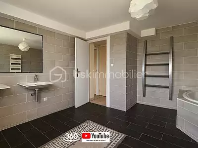 Maison, 140 m²