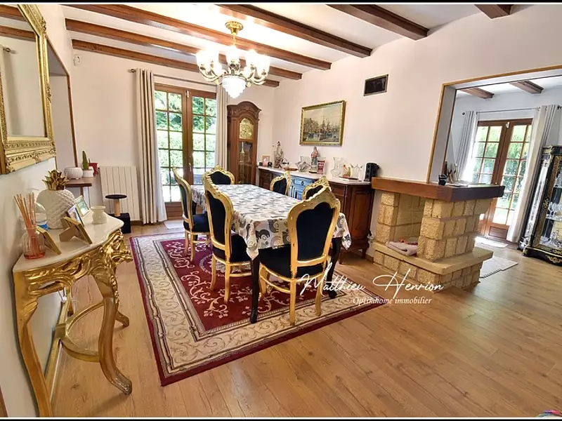 Maison, 185 m²