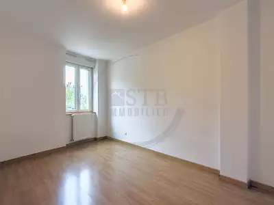 Immeuble, 280 m²