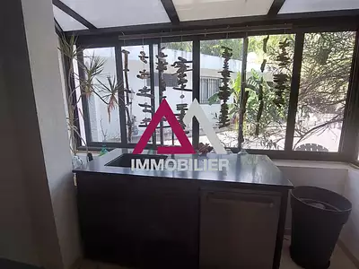 Maison, 275 m²