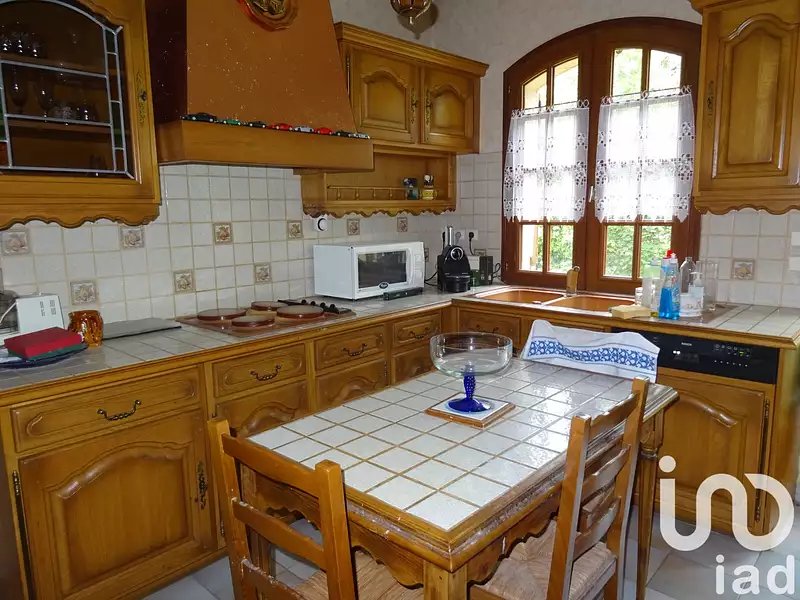 Maison, 195 m²