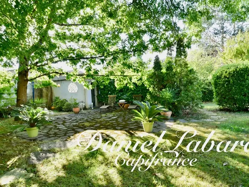 Maison, 190 m²