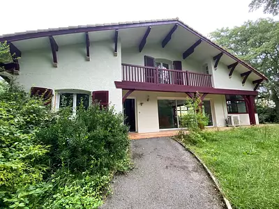 Maison, 260 m²