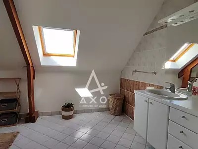 Maison, 285 m²