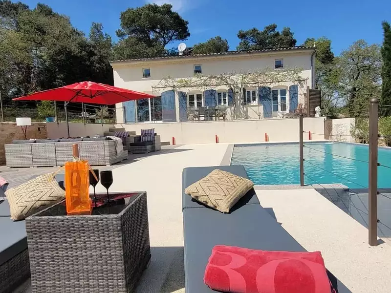 Maison, 245 m²