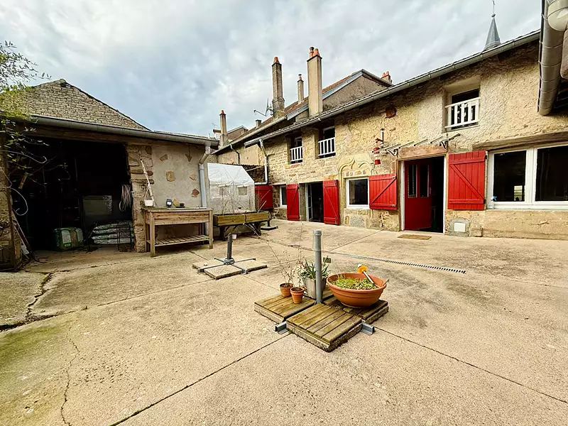 Maison, 232 m²