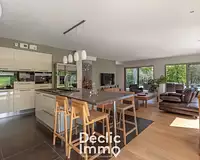 Maison, 210 m²