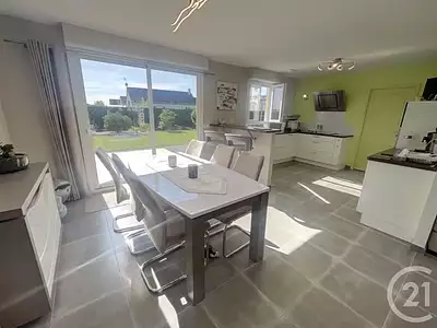 Maison, 102,1 m²