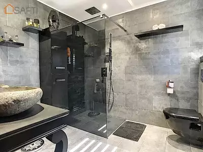 Maison, 220 m²