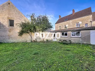 Maison, 587,93 m²