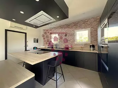 Maison, 137 m²