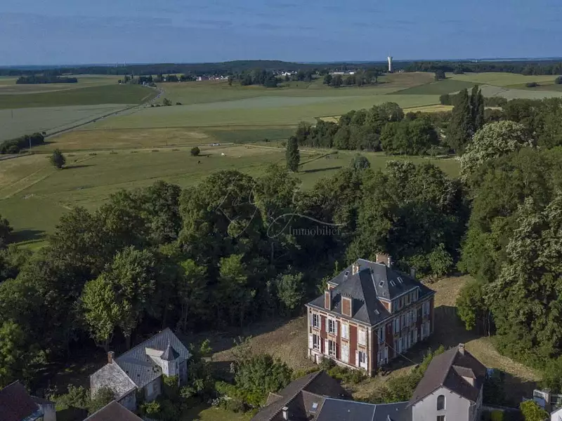 Maison, 476 m²