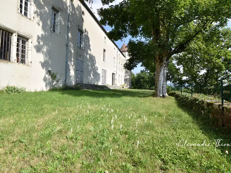 Maison, 1 500 m²