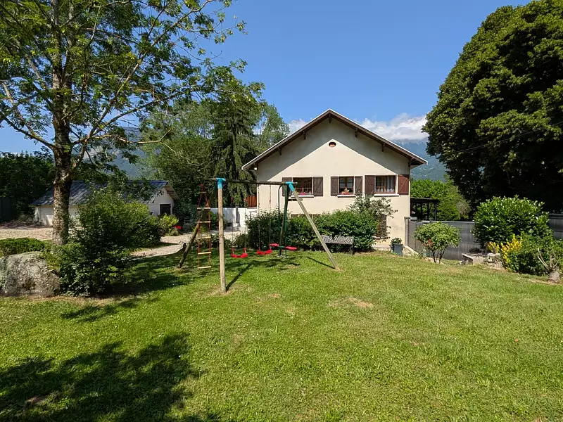 Maison, 184 m²