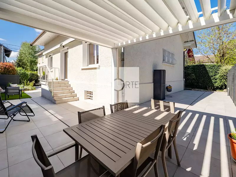 Maison, 190 m²
