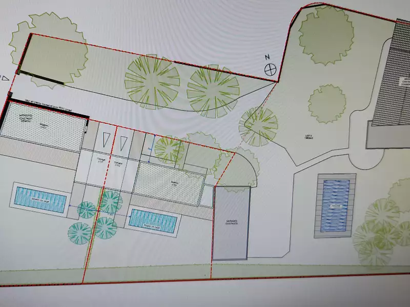 Terrain, 633 m²