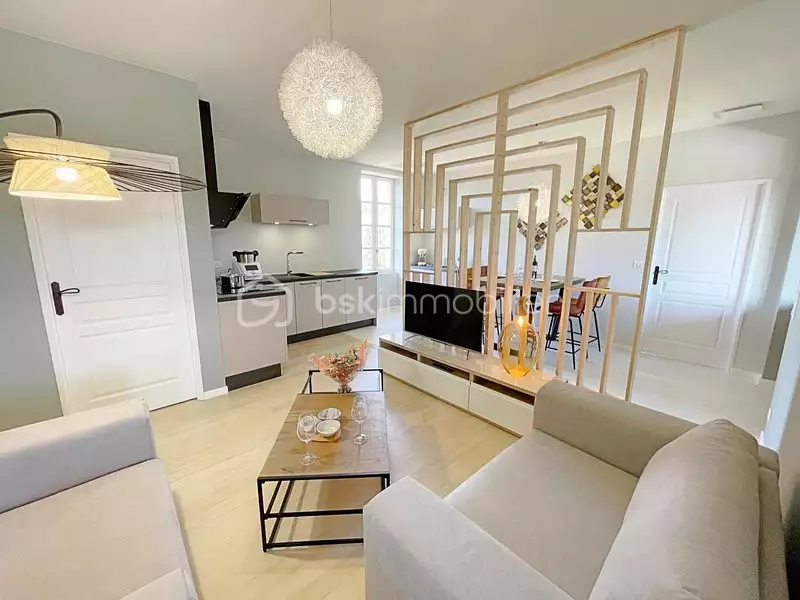 Maison, 361 m²