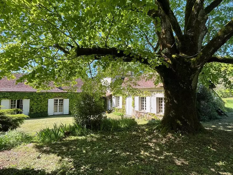 Maison, 257 m²