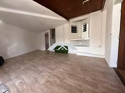 Immeuble, 170 m²