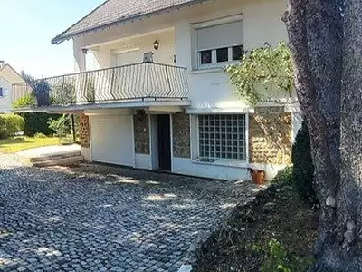 Maison, 220 m²