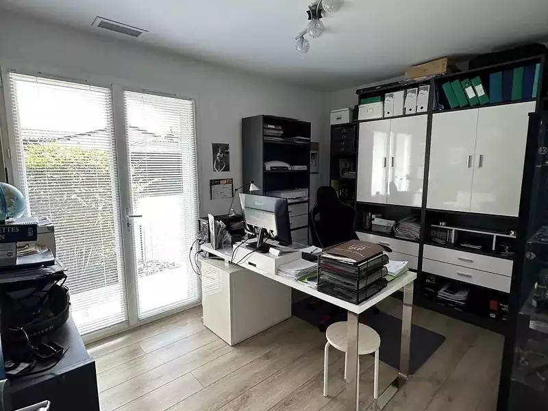 Maison, 165 m²