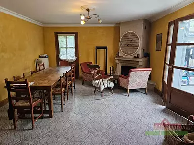 Maison, 305 m²