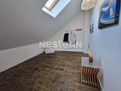 Maison, 225 m²