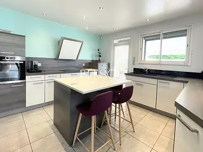 Maison, 155 m²